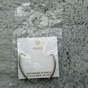 SOKO Petite Bow Earrings Silver Tone Threader Arc Handmade Kenya NEW